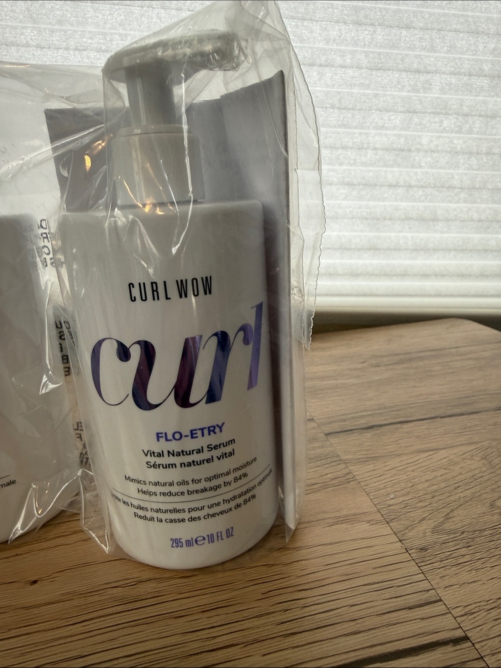 *NEW*10oz*Curl Wow* FLO-ETRY Vital Natural Serum